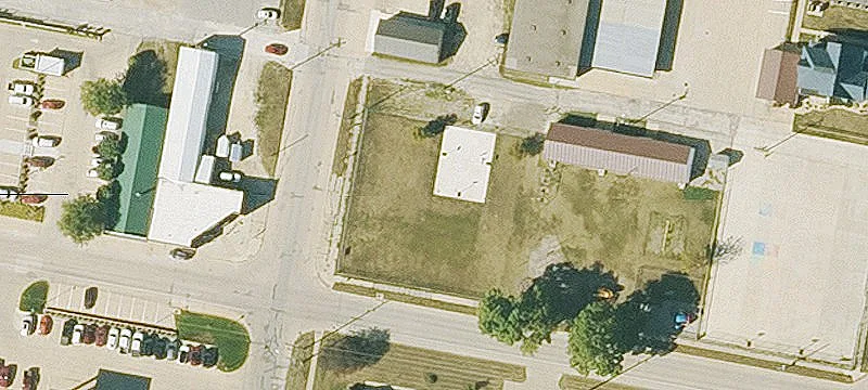 101 2nd E St