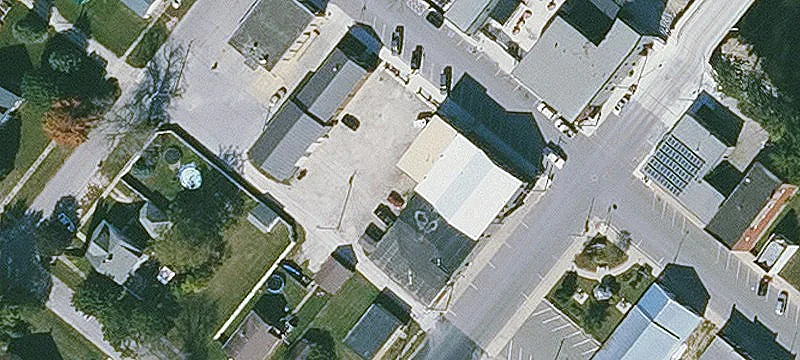 1211 Water St