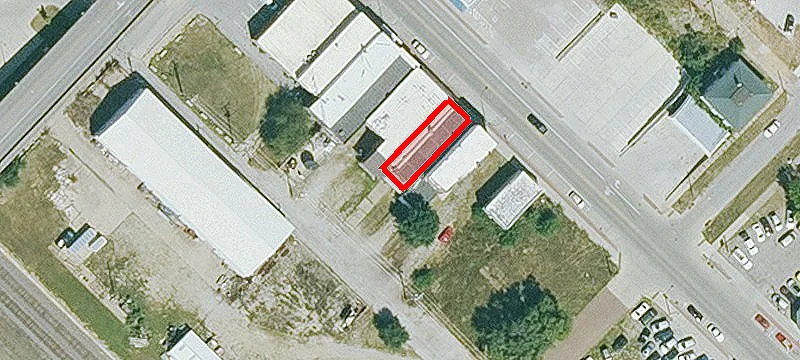 422 Main St