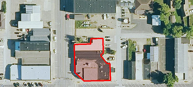 1012 Okoboji Ave