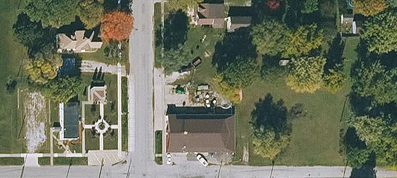 802 Main St