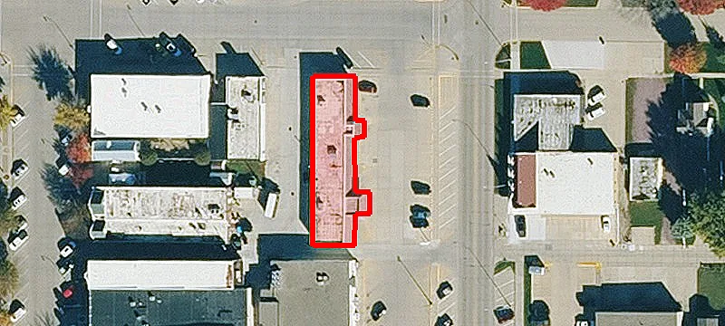 104 Albany NE Ave