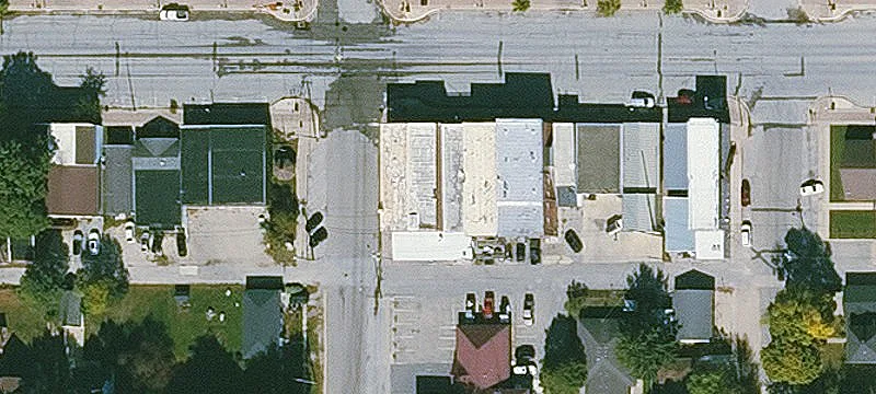 250 4th St