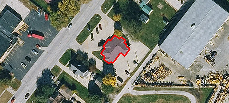 216 Moorehead Ave
