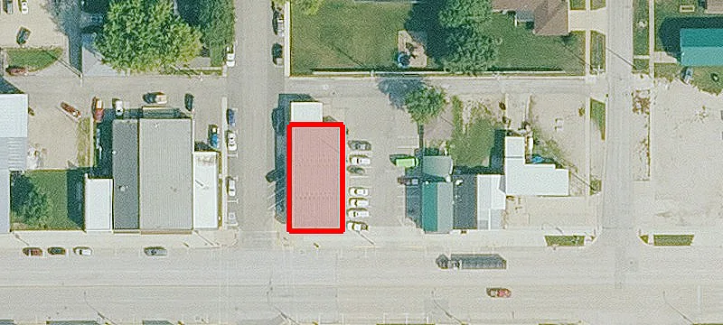 2021 Main St