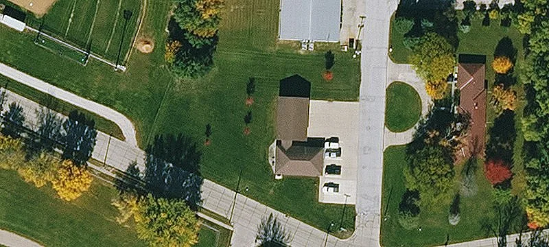110 Mauer Ave