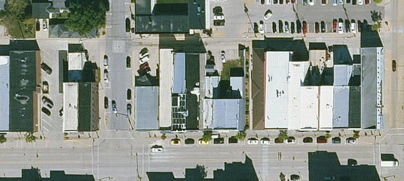 609 Main St