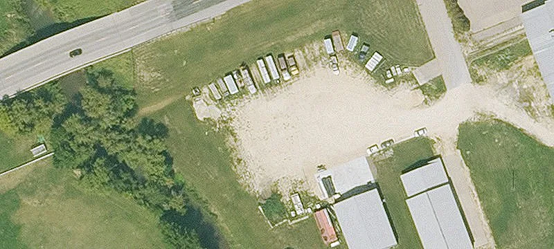 1802 Lindsey Ln