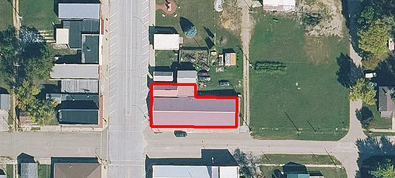 402 Main St