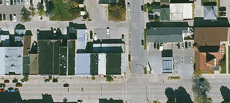 733 Main St