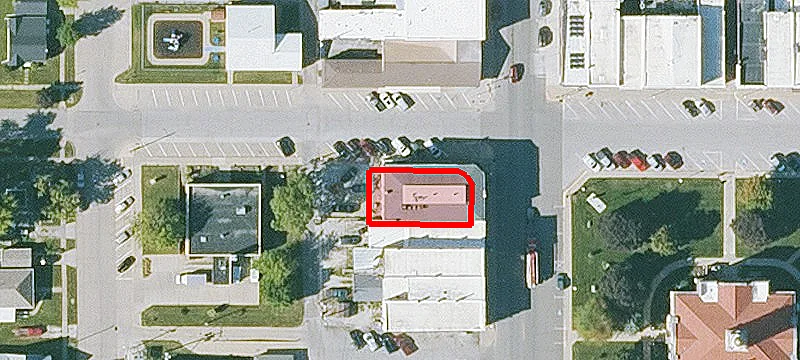 100 Main St