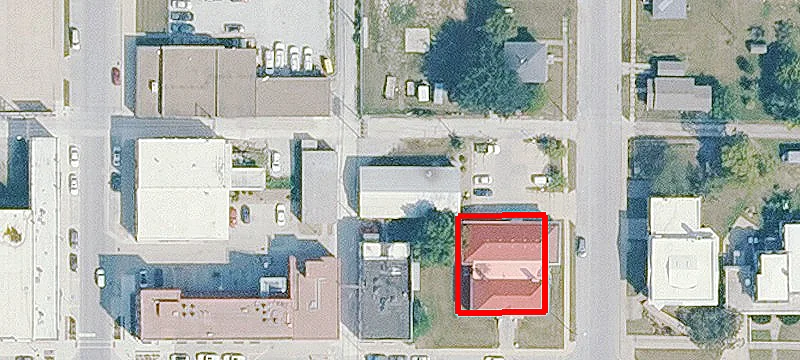 400 Grand St