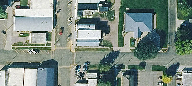 319 Main St