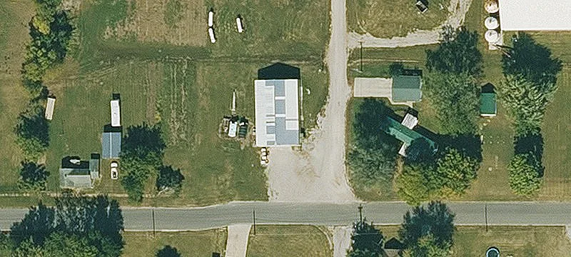 100 8th St