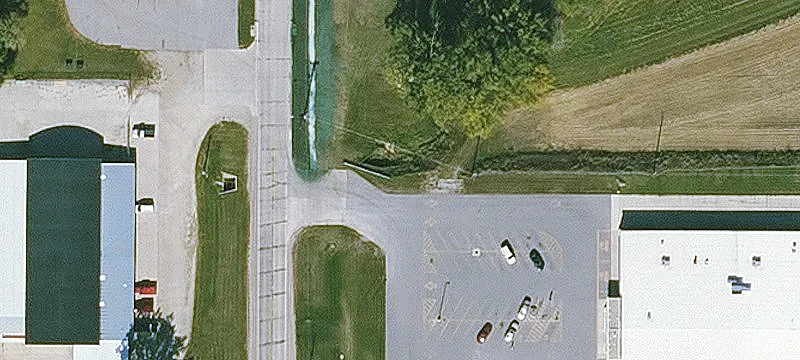 Hampton, IA 50441