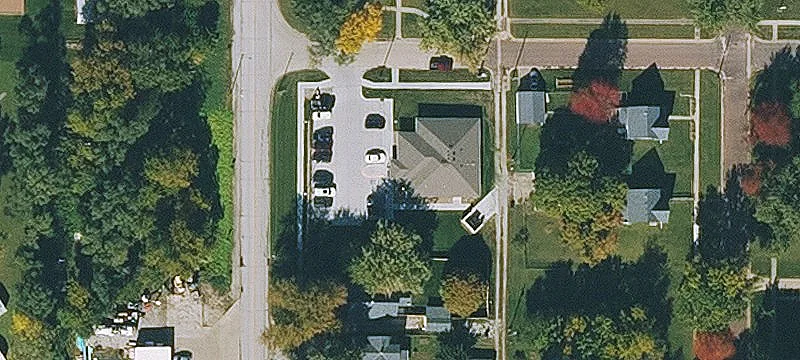 908 Main St
