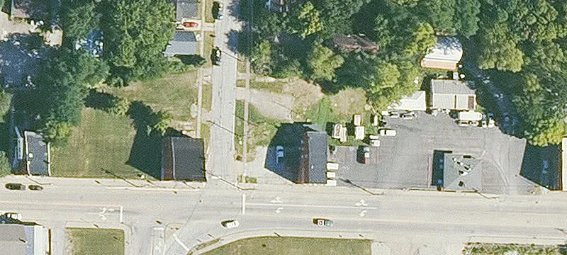 1045 Hershey Ave