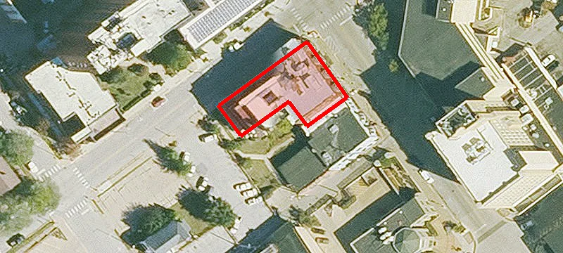 220 Iowa Ave