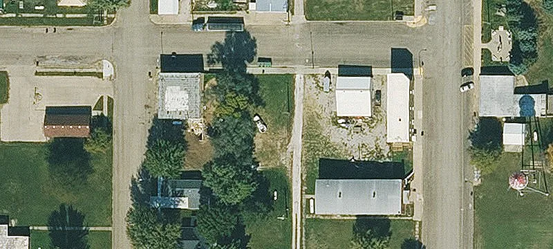 112 Elm St