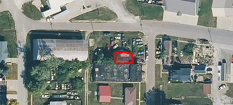 262 Railroad Ave