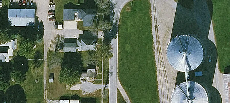 110 3rd St