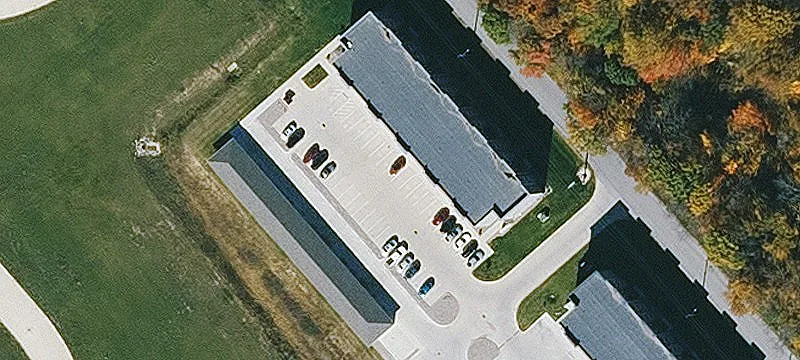 2135 Edgewood Dr