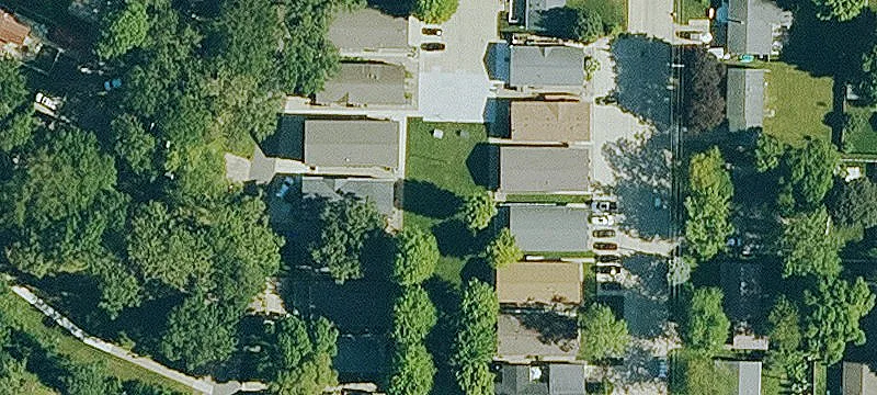 521 Okoboji Grv Rd