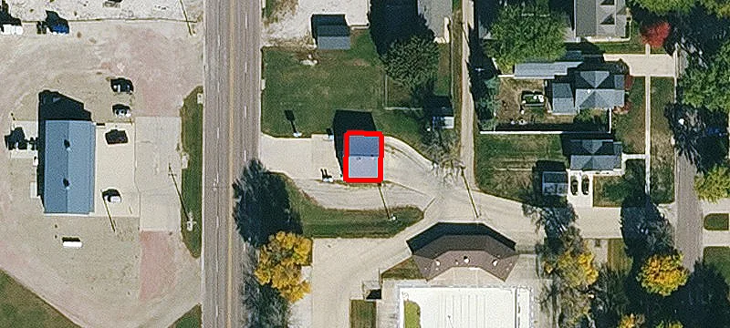 606 Main St