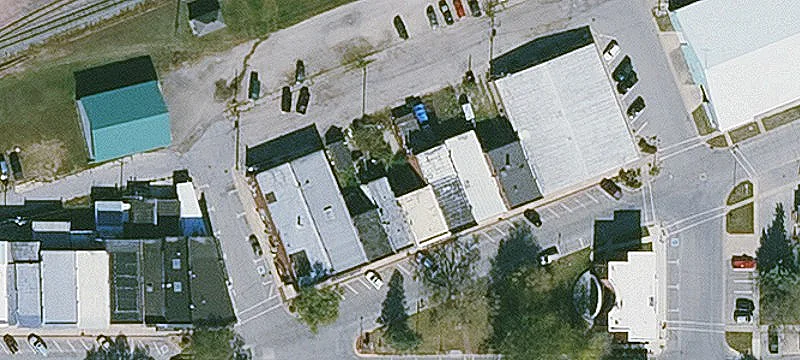 717 Park Ave