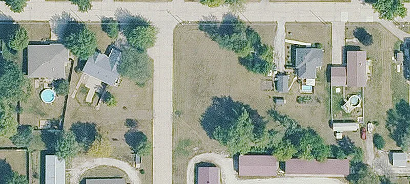 8th St At Curtis Ave