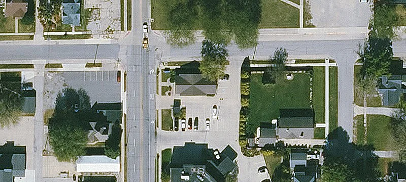 21 4th NE St