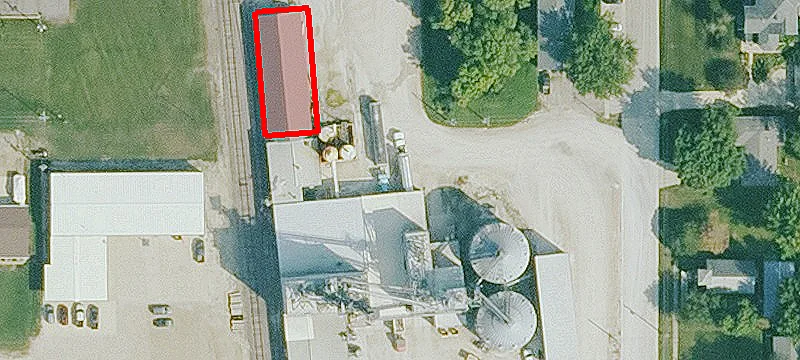 1817 Main St