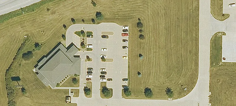 3056 Commercial Dr
