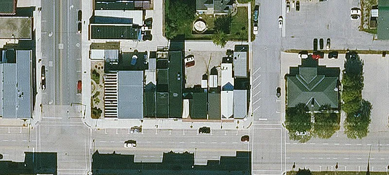 834 Central Ave