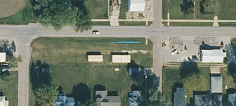 100 Blk E 1st St Vac