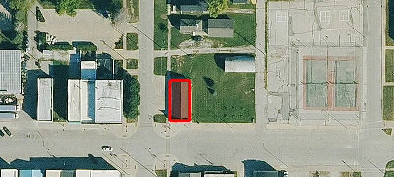 207 2nd St
