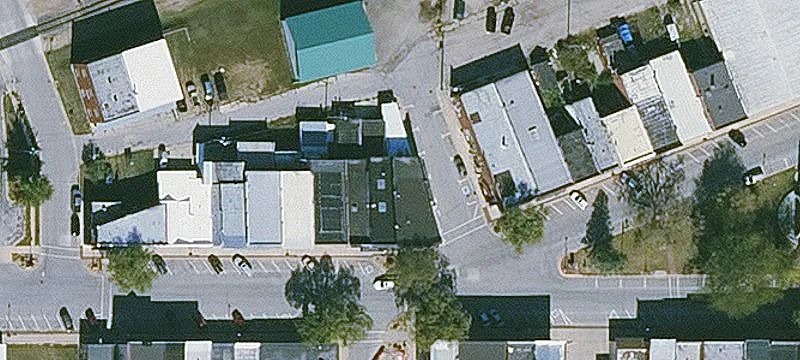 639 Main St