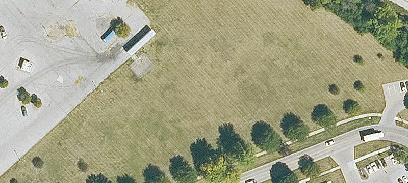 1537 Mall Dr