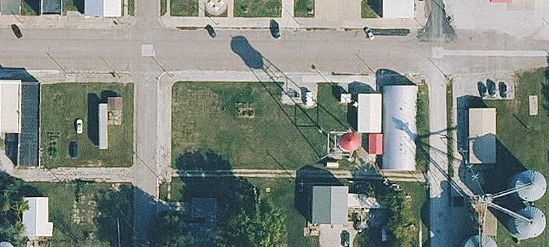 406 Main St