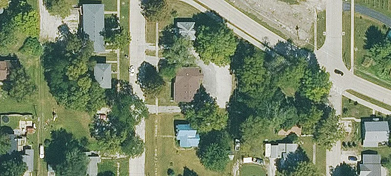 303 Linden St