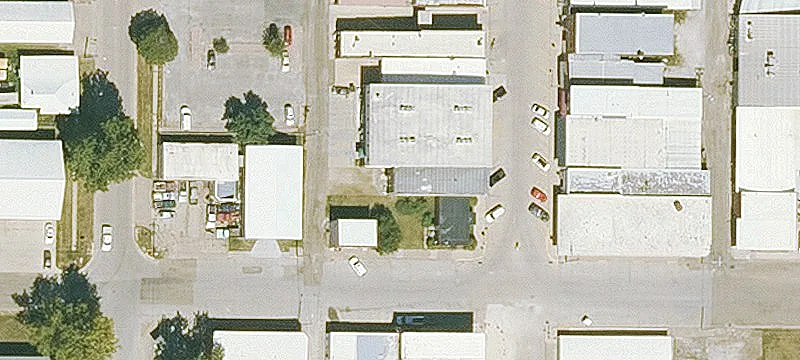 215 8th Ave
