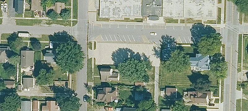 200 Locust St