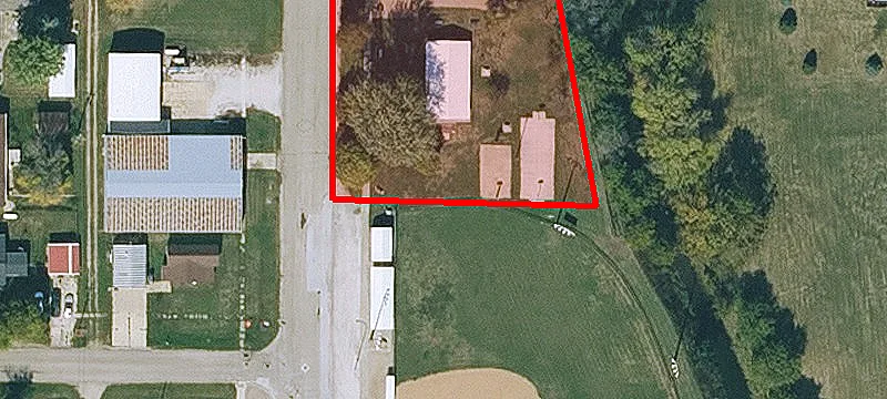 215 Main St
