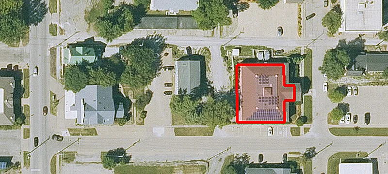 305 Lowe Ave