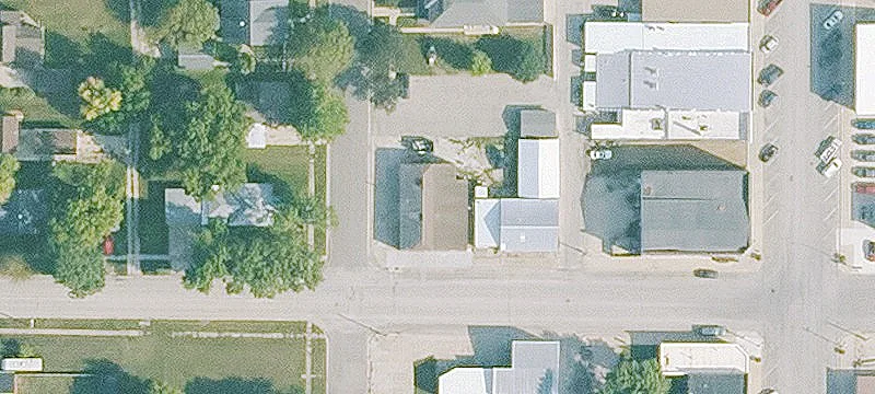 17 2nd SW St