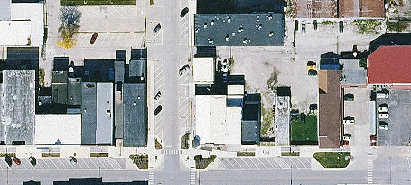 106 Lucas Ave