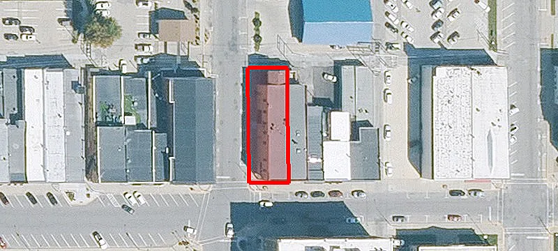102 2nd E Ave