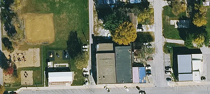 403 Main St