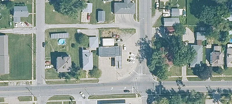 810 1st W Ave