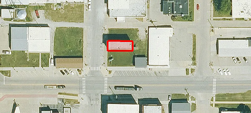 101 Main St